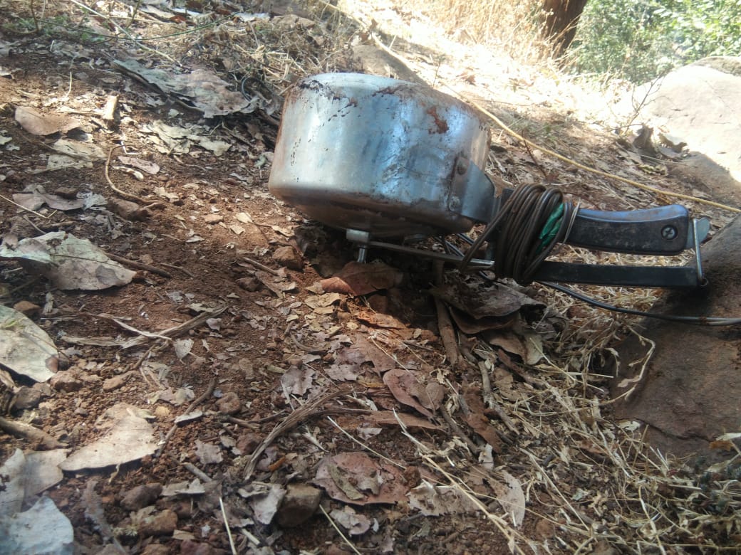 Two IEDs recovered near Charre-Maurray waterfall kanker