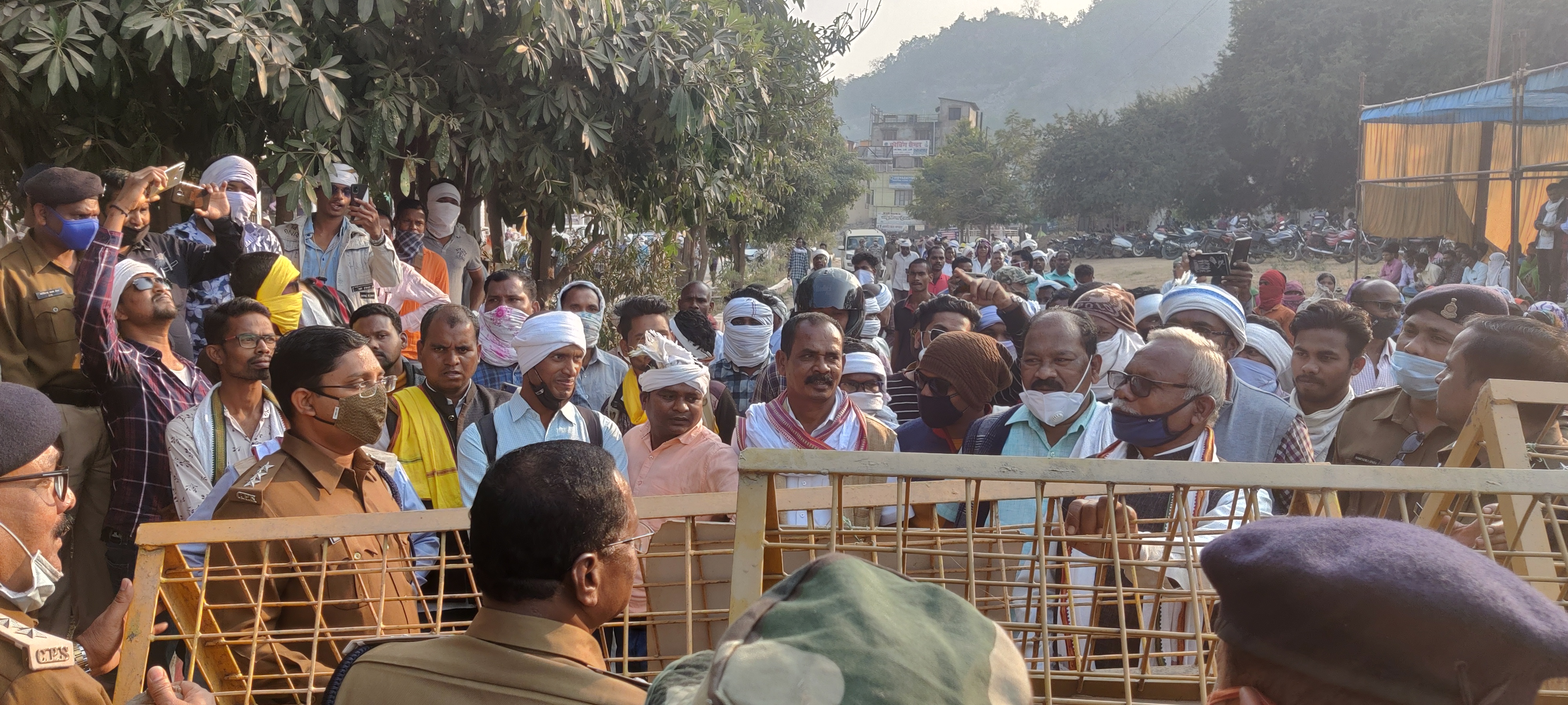 Tribals demonstrated in Kanker