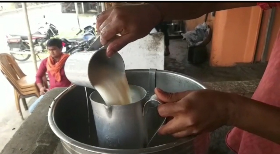 milk-price-hiked-by-rupees-5-per-liter-in-korba