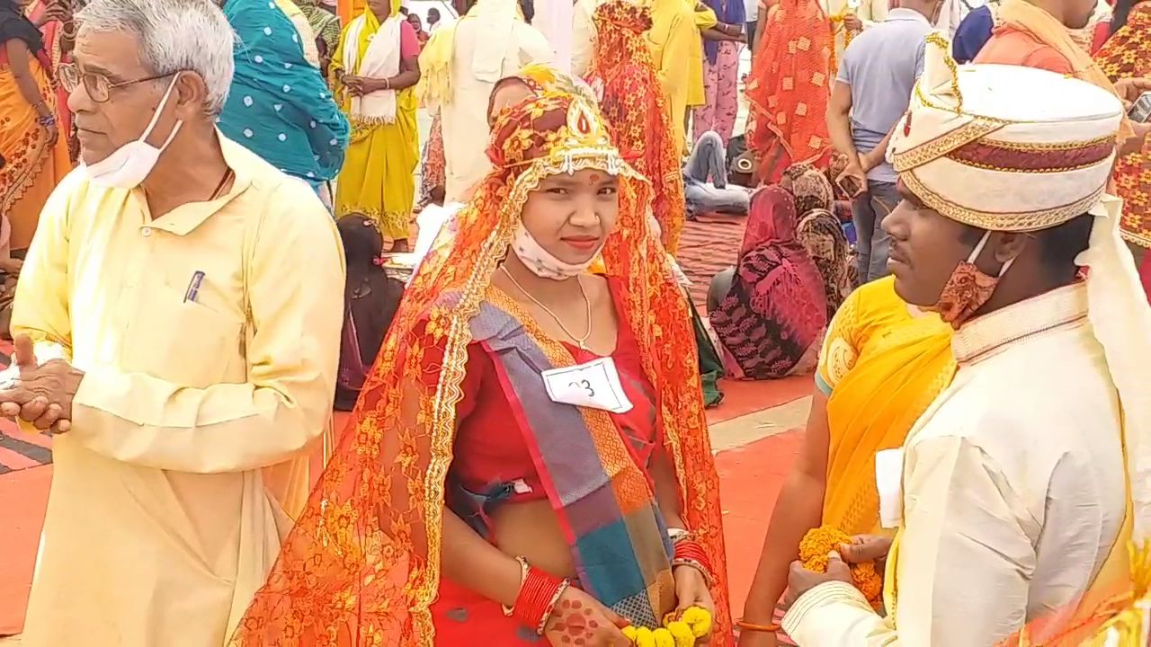 unique-wedding-deaf-and-mute-marriage-in-korba