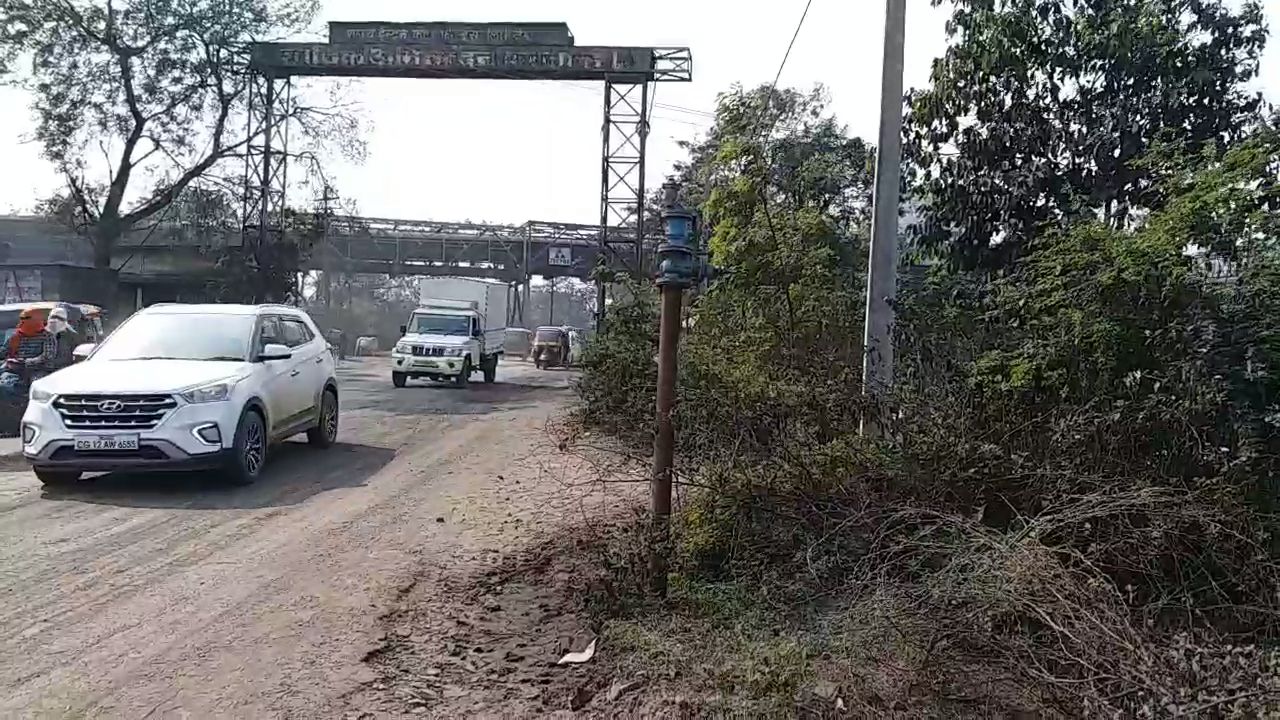 heavy vehicles jammed on cseb chowk