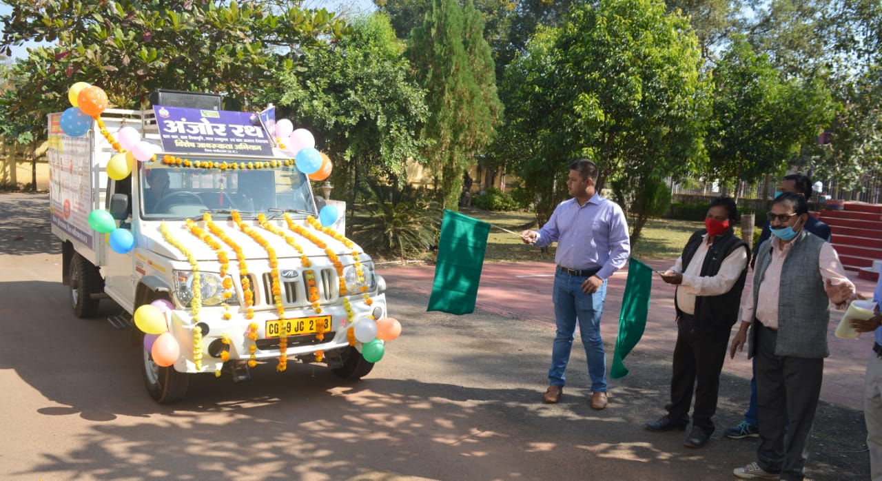 SP Shalabh Kumar Sinha launched Anjore Rath campaign to make it crime free in Kawardha