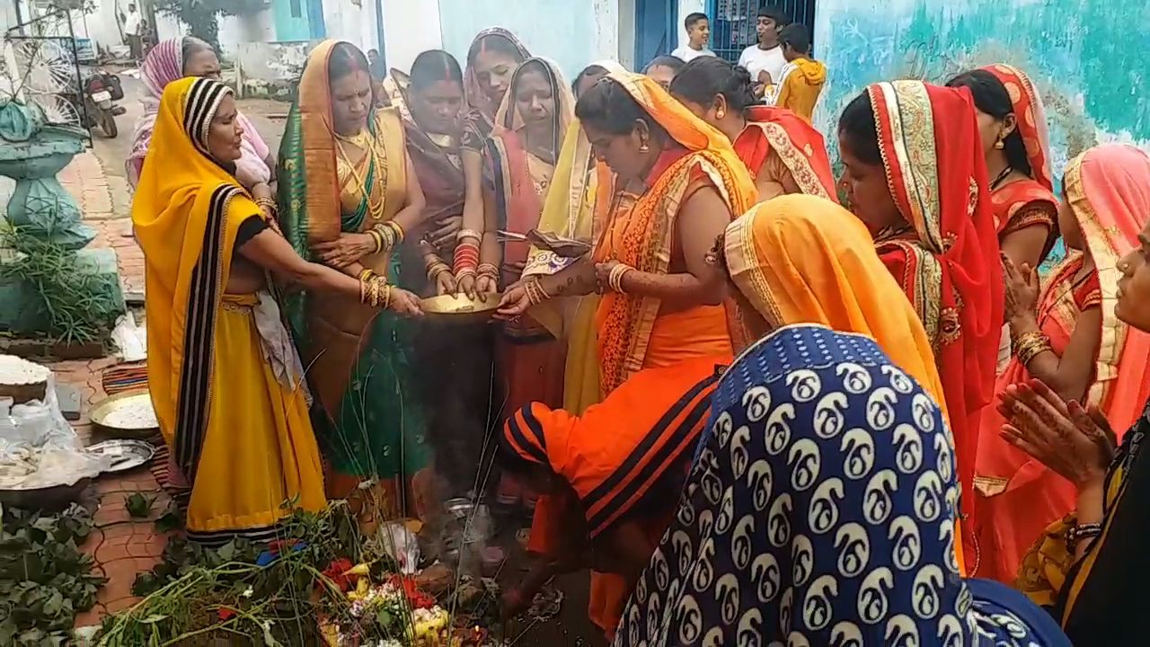 Women wished for happiness and prosperity of their children