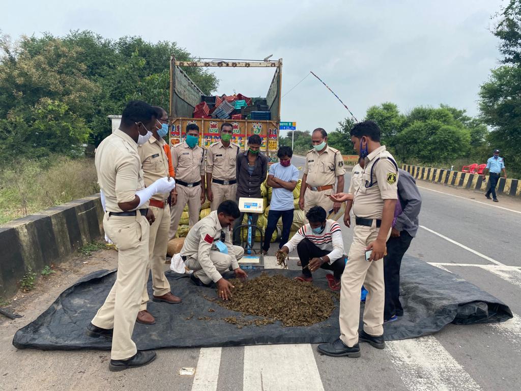 Hemp of 62 lakhs seized in Mahasamund