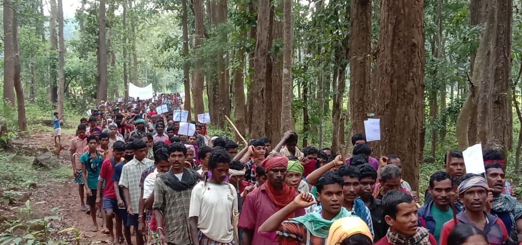 hundreds-of-villagers-descended-against-the-opening-of-new-police-camps-in-narayanpur