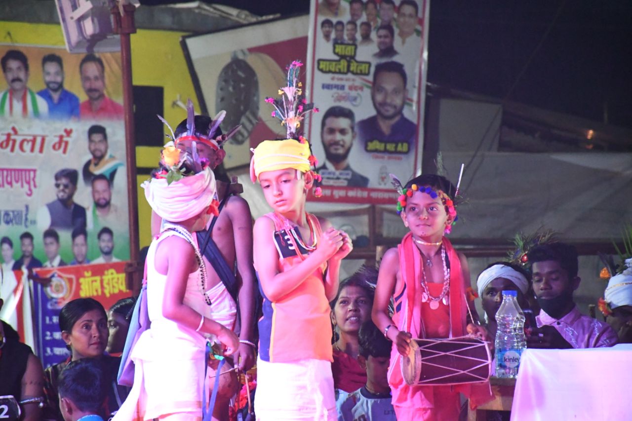 Youth walk ramp in traditional costumes in Abujhmad