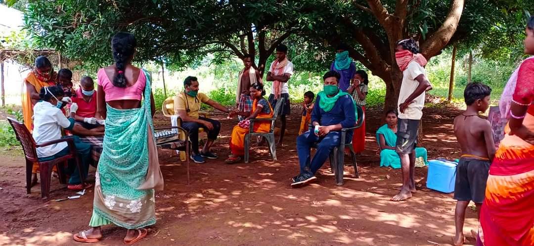 Health department staff reached Naxalite affected area of Abujhmad