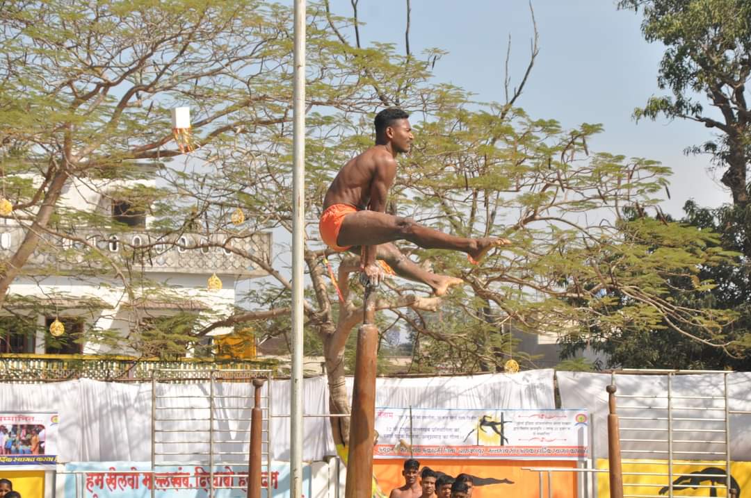 Students of Narayanpur district perform best in mallakhamba