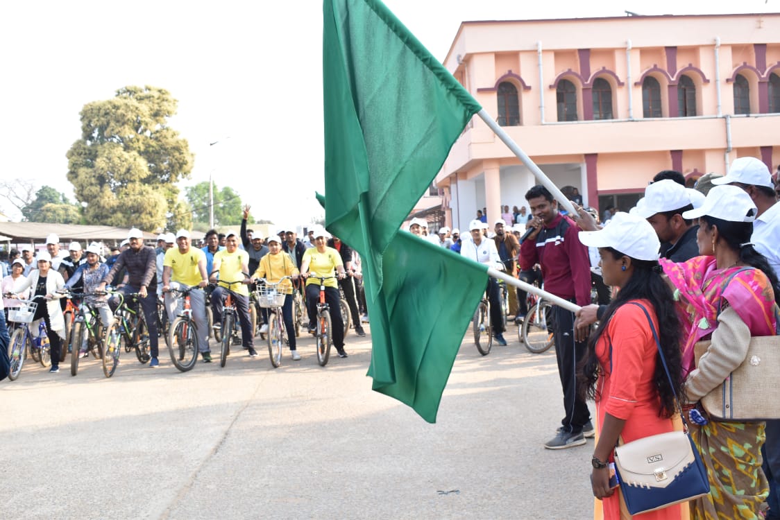 Cycle rally organized in Narayanpur