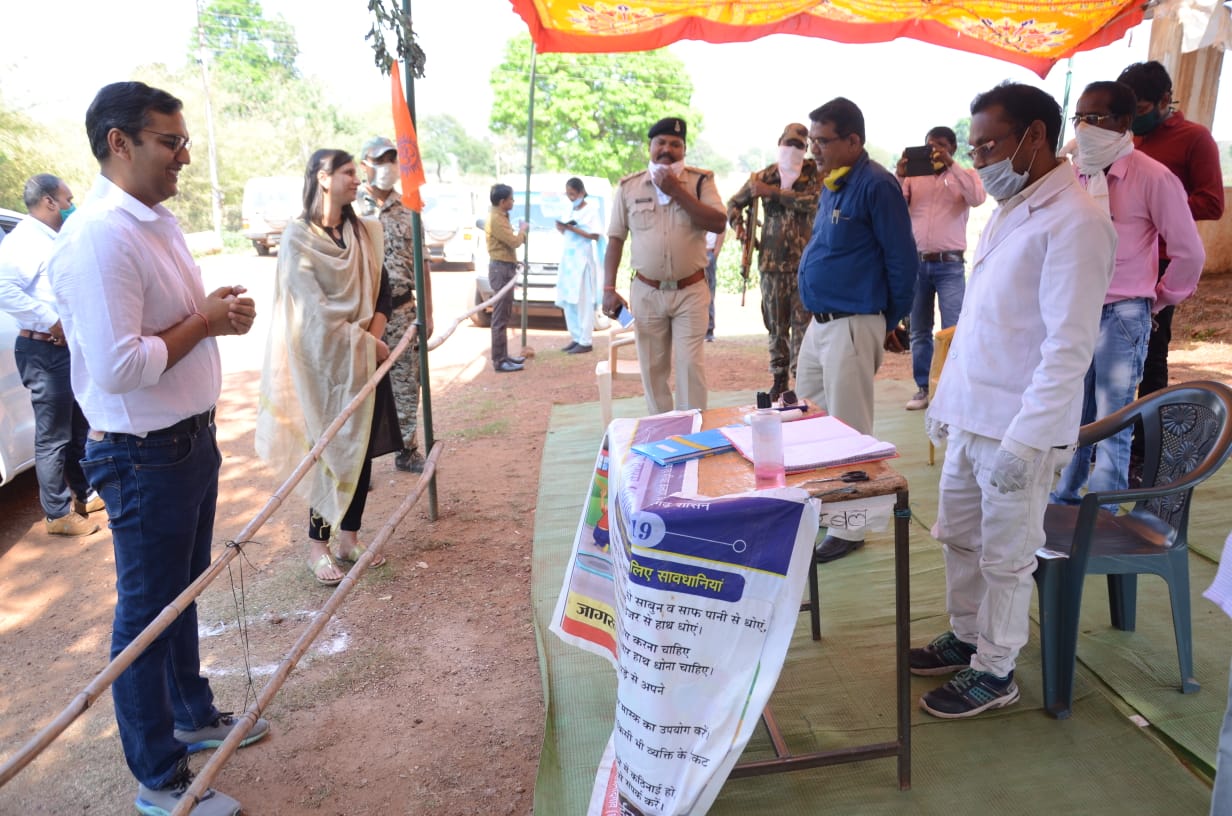 shop opened even after the police explained in rajnandgaon