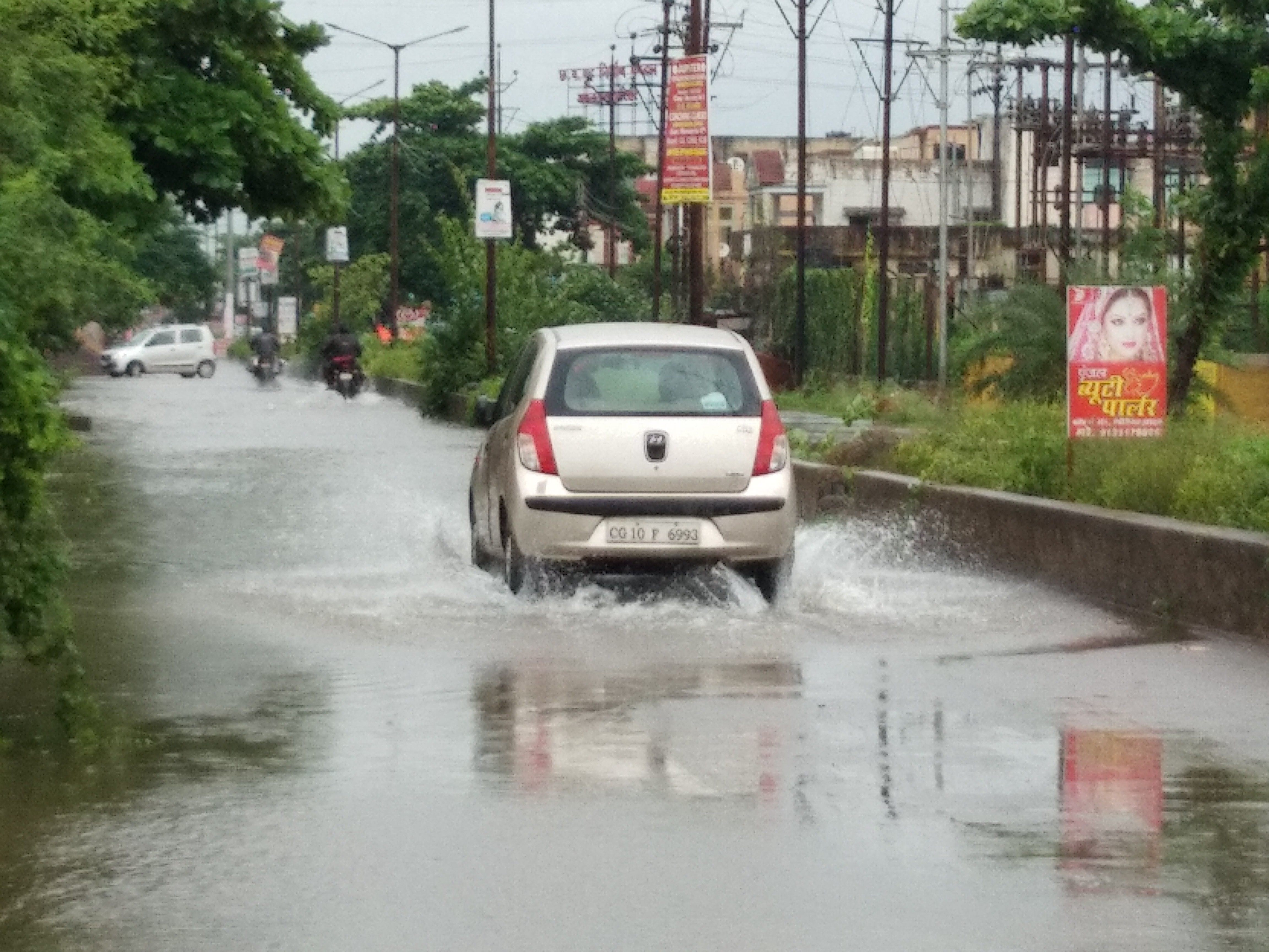 Roads jammed due to rain