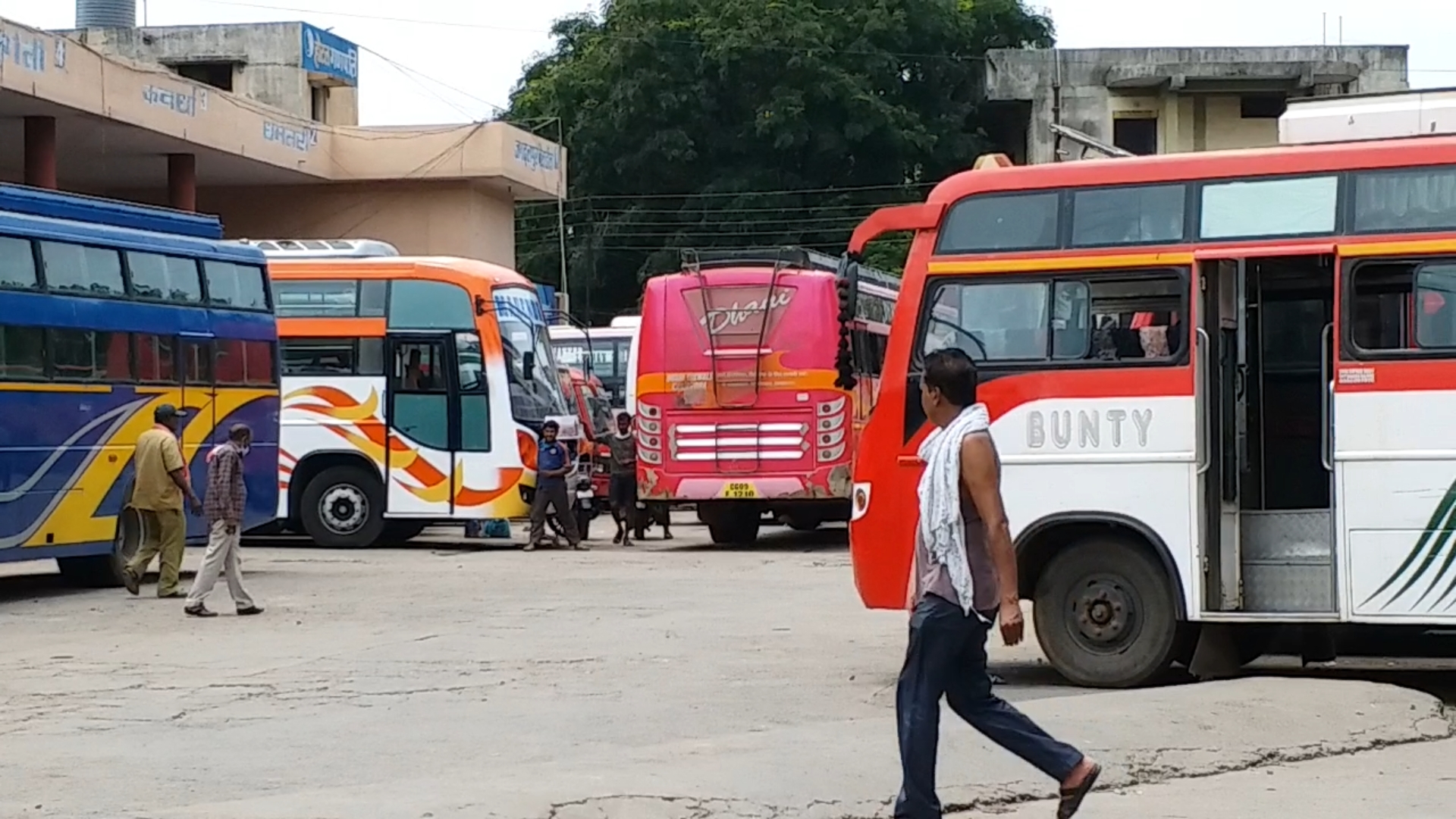 Transport department will pay bus operator in raipur