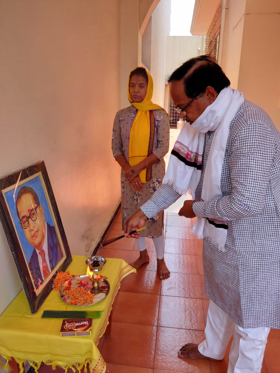 Leaders of BJP and Congress celebrated Ambedkar Jayanti in Raipur