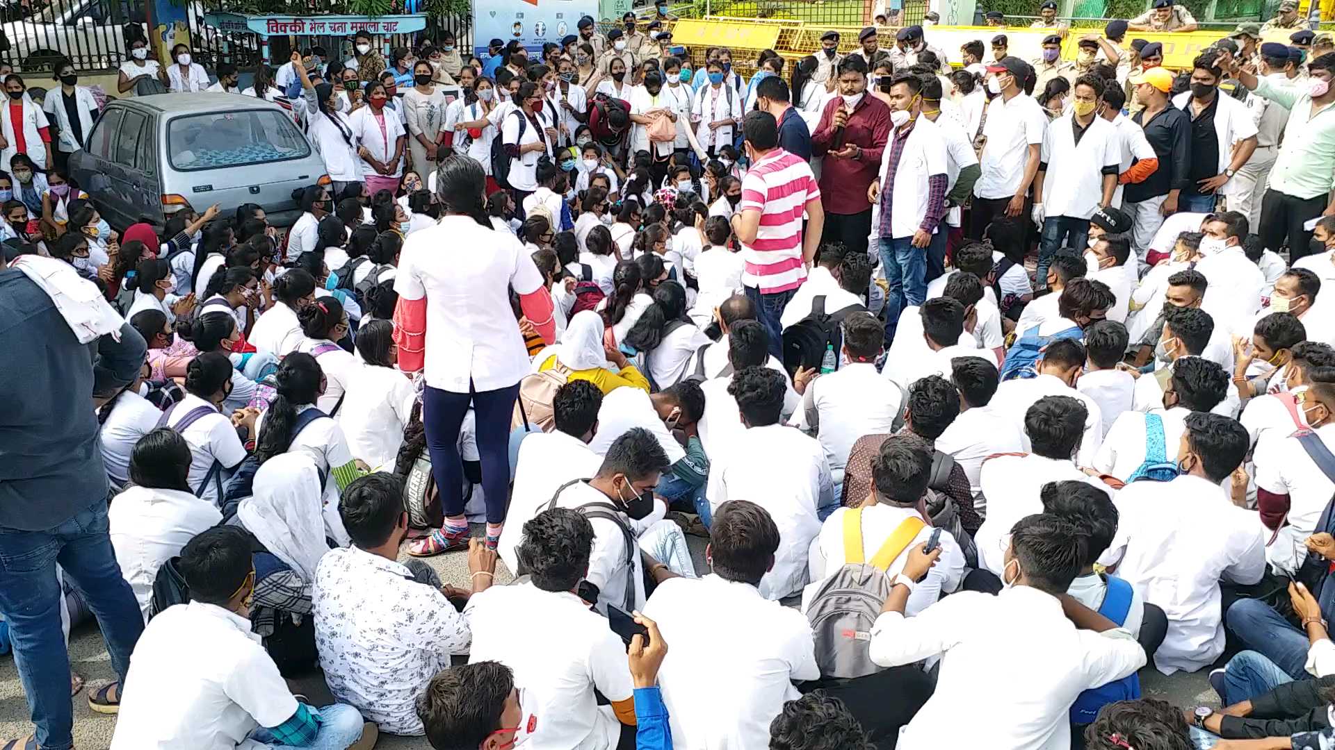 nursing-students-protested