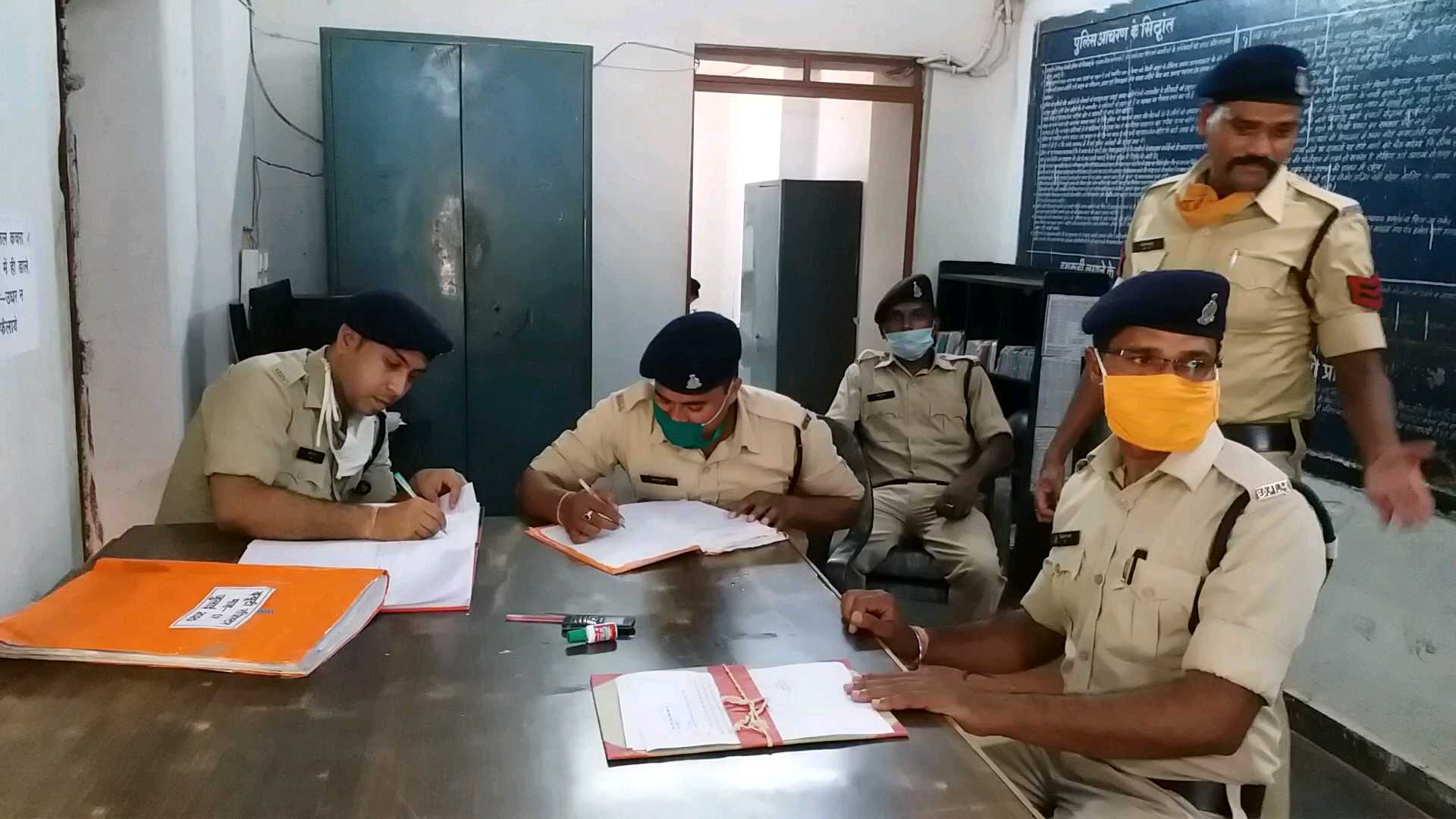 Policemen performing duty during Corona period