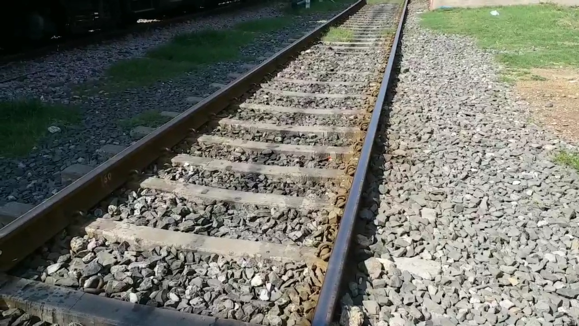 Track repair between Nipaniya Bhatapara stations