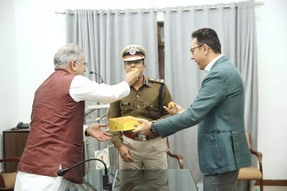 CM Baghel praised the police team that saved Praveen in raipur