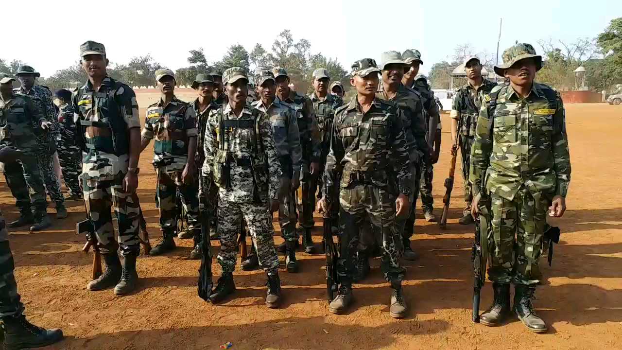 Police took out flag march in Raipur