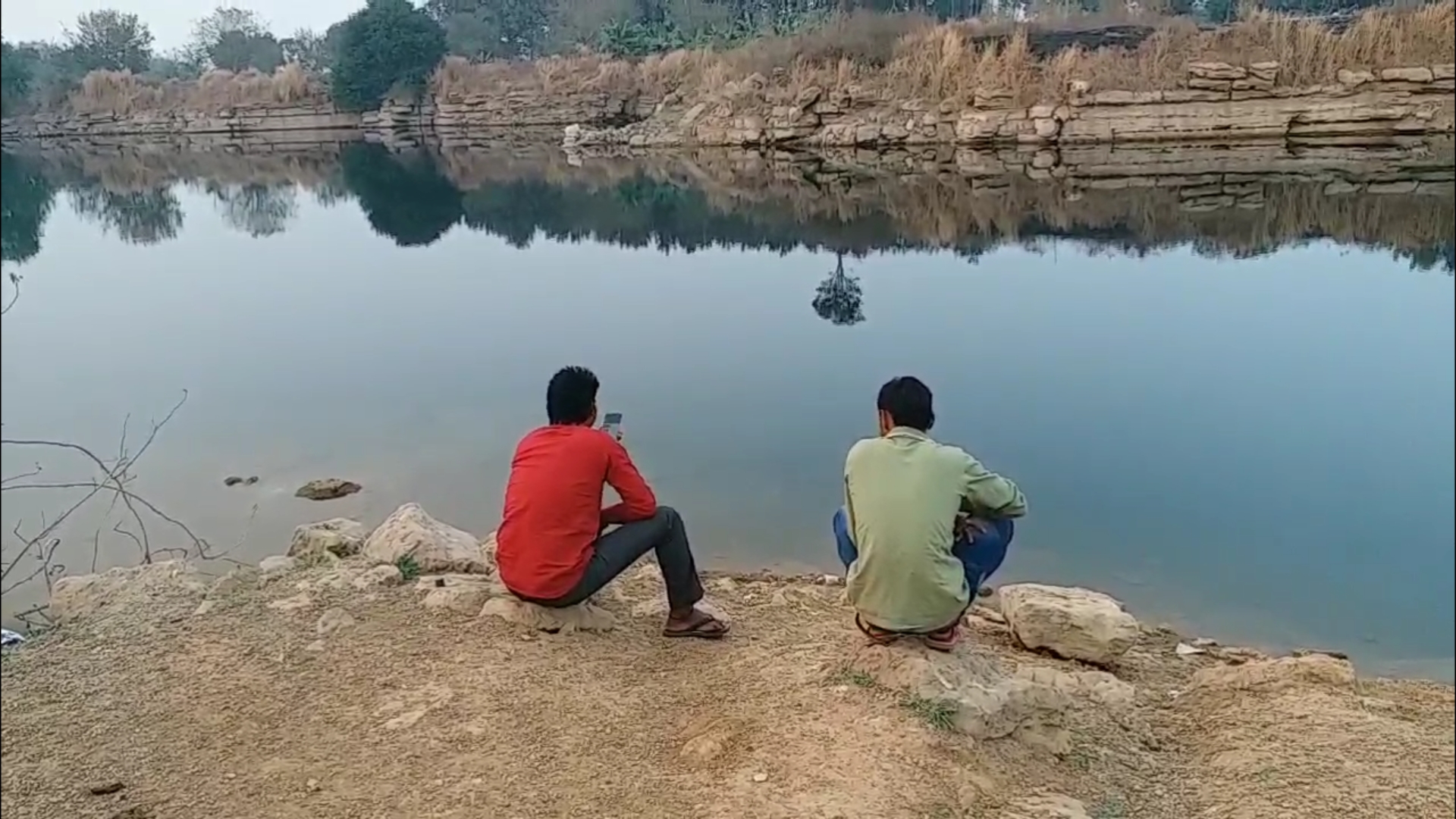 Blue water picnic spot of poses danger to people due to negligence in Raipur