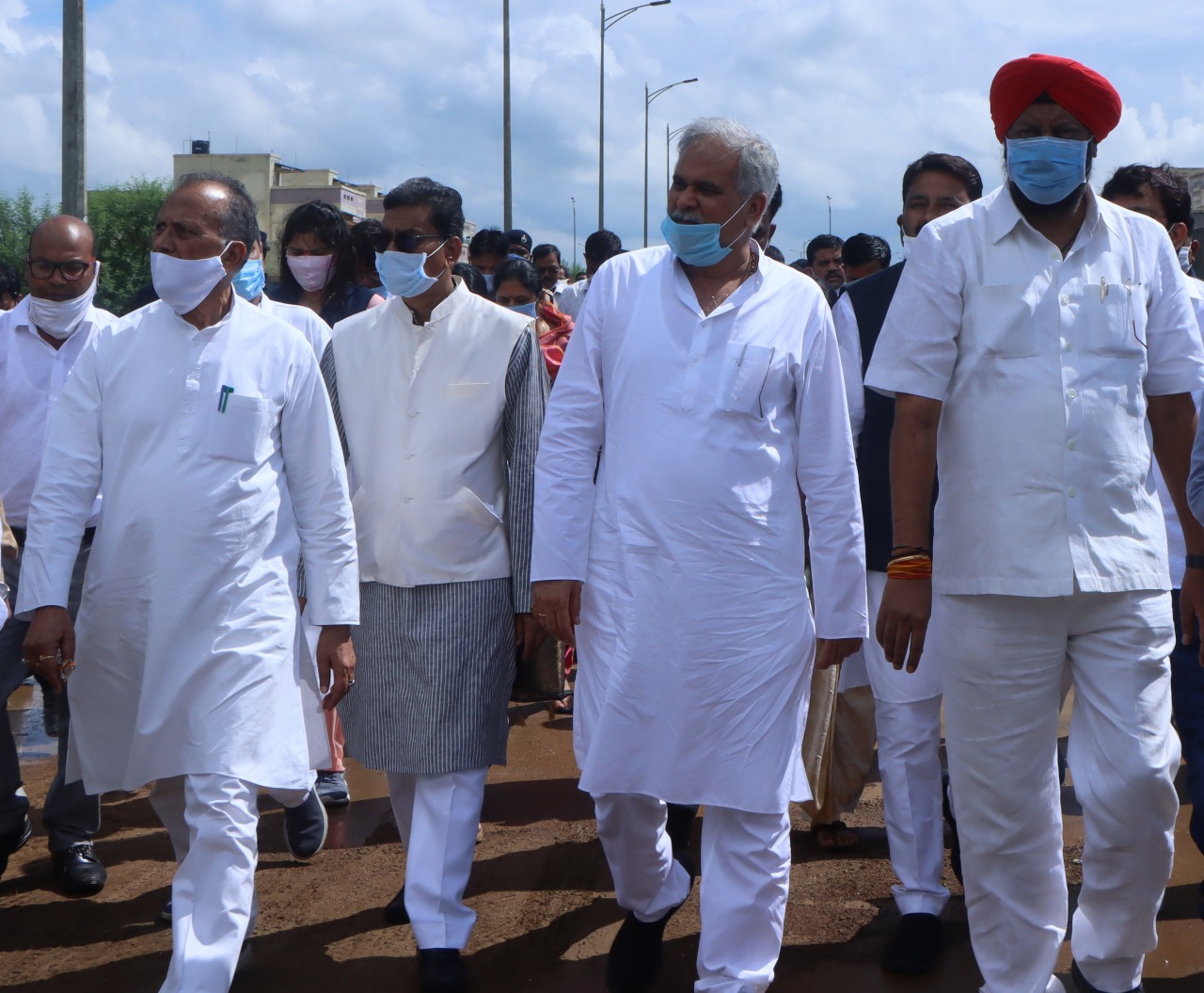 Chief Minister and Vidhan Sabha Speaker visited Sector-24 of Nava Raipur