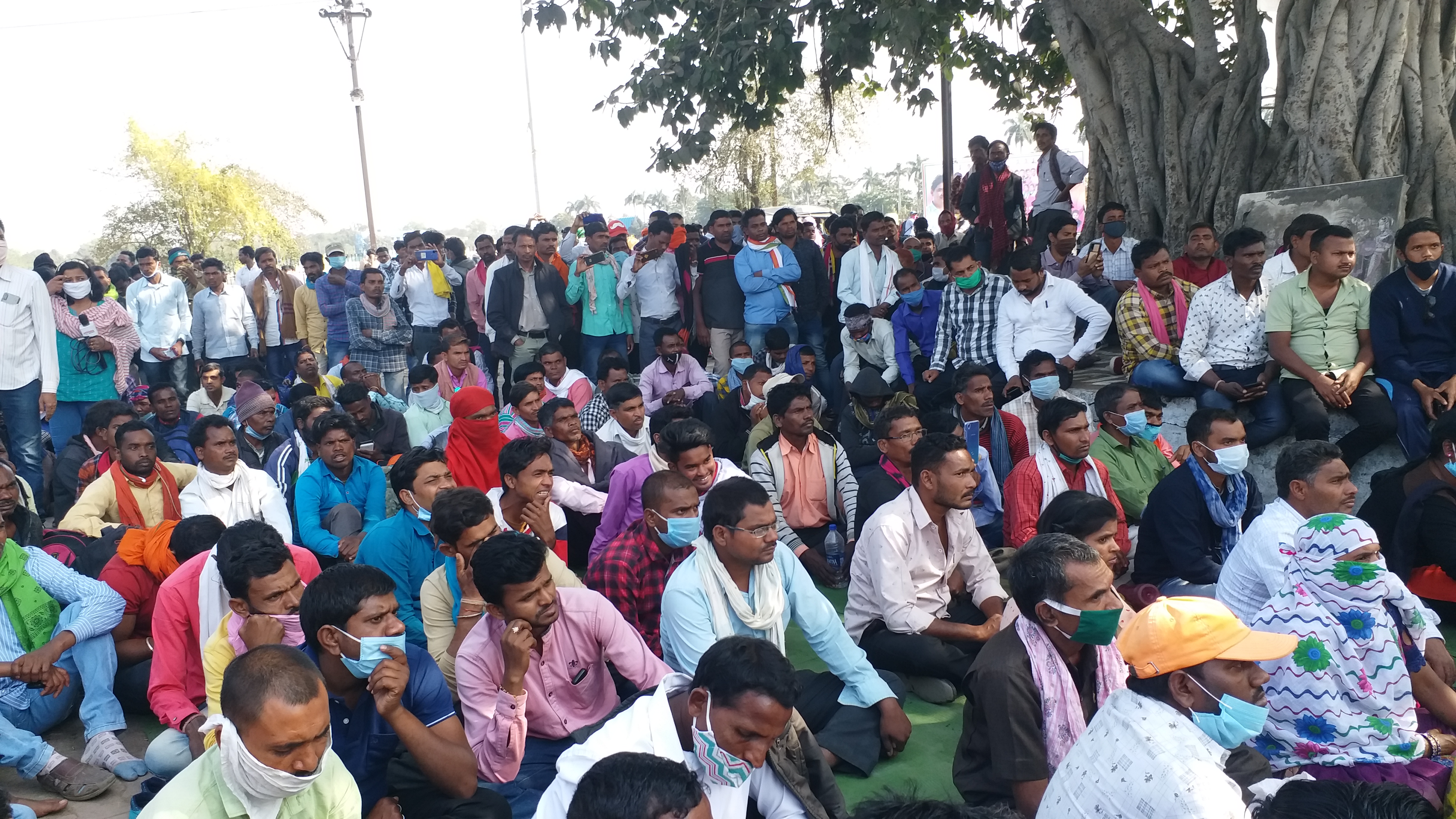 Safai workers reached Raipur on foot from Ambikapur