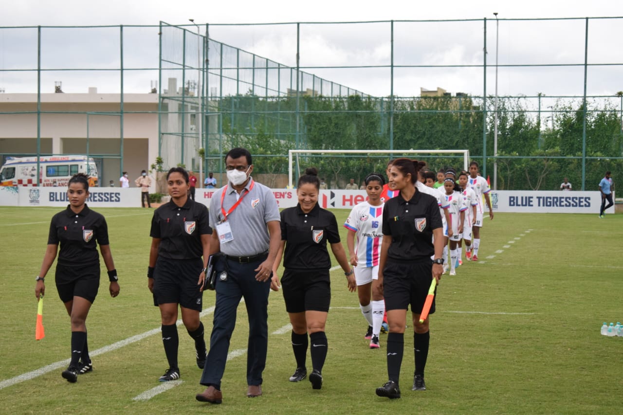 referee in south Asian football tournament