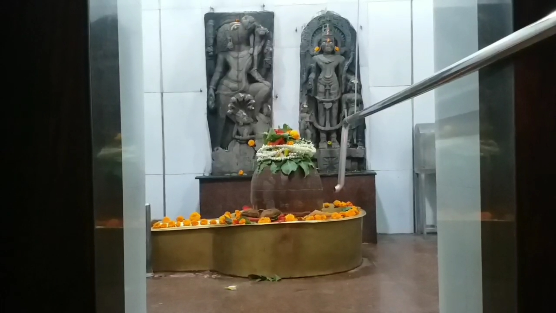 Hatkeshwar Mahadev Temple