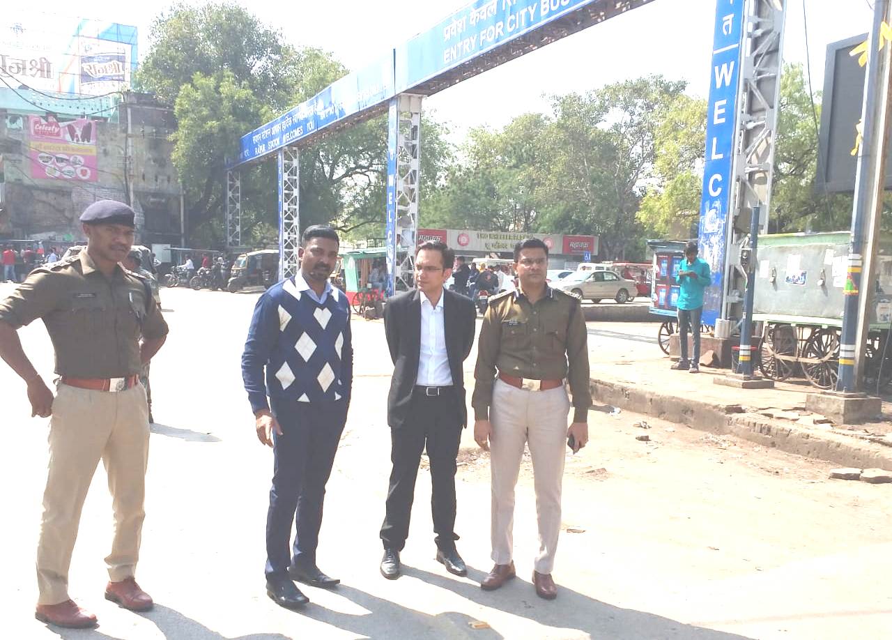 Collector s bhartidasan  inspected the traffic system