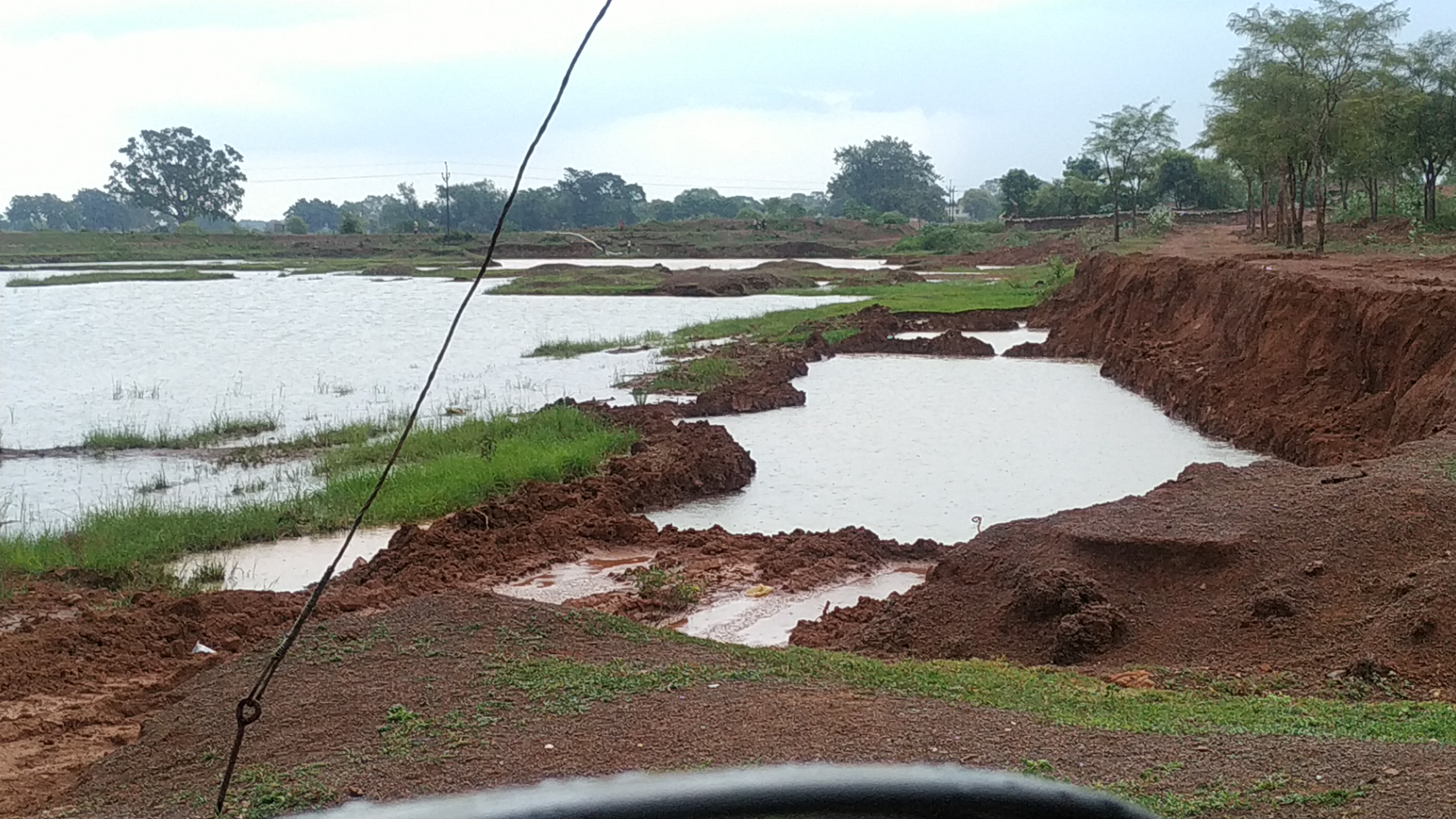 Sarpanch accused of illegal murum mining in abhanpur of raipur