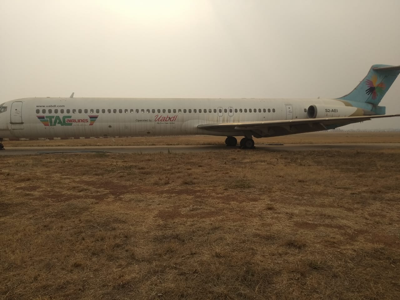 aviation-company-will-pay-fare-by-selling-bangladeshi-aircraft-standing-for-the-last-five-and-a-half-years-at-raipur-airport