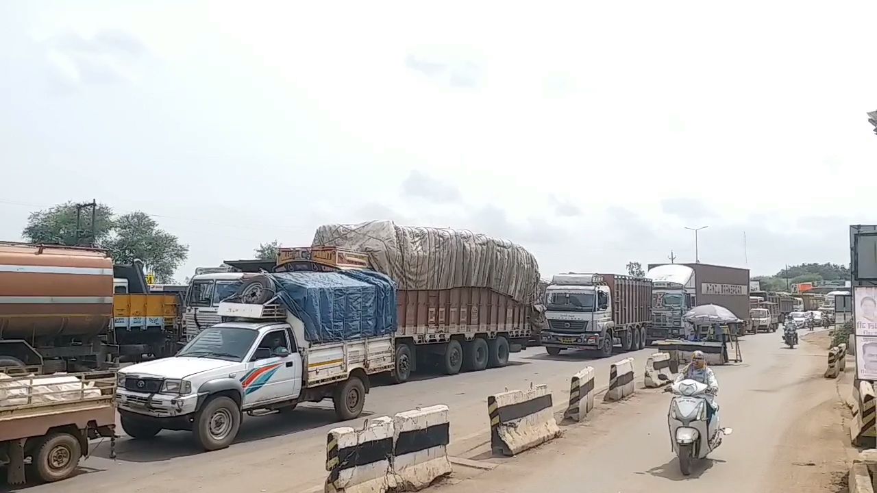 problem of fasttag in toll plaza of raipur