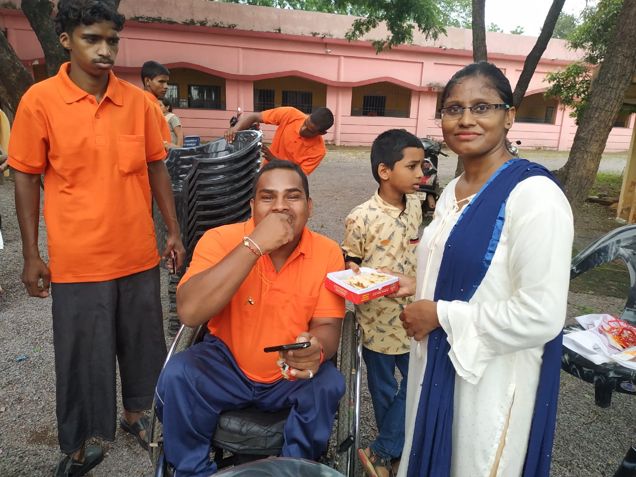 Geetu Joshi is becoming a support for the disabled and poor children