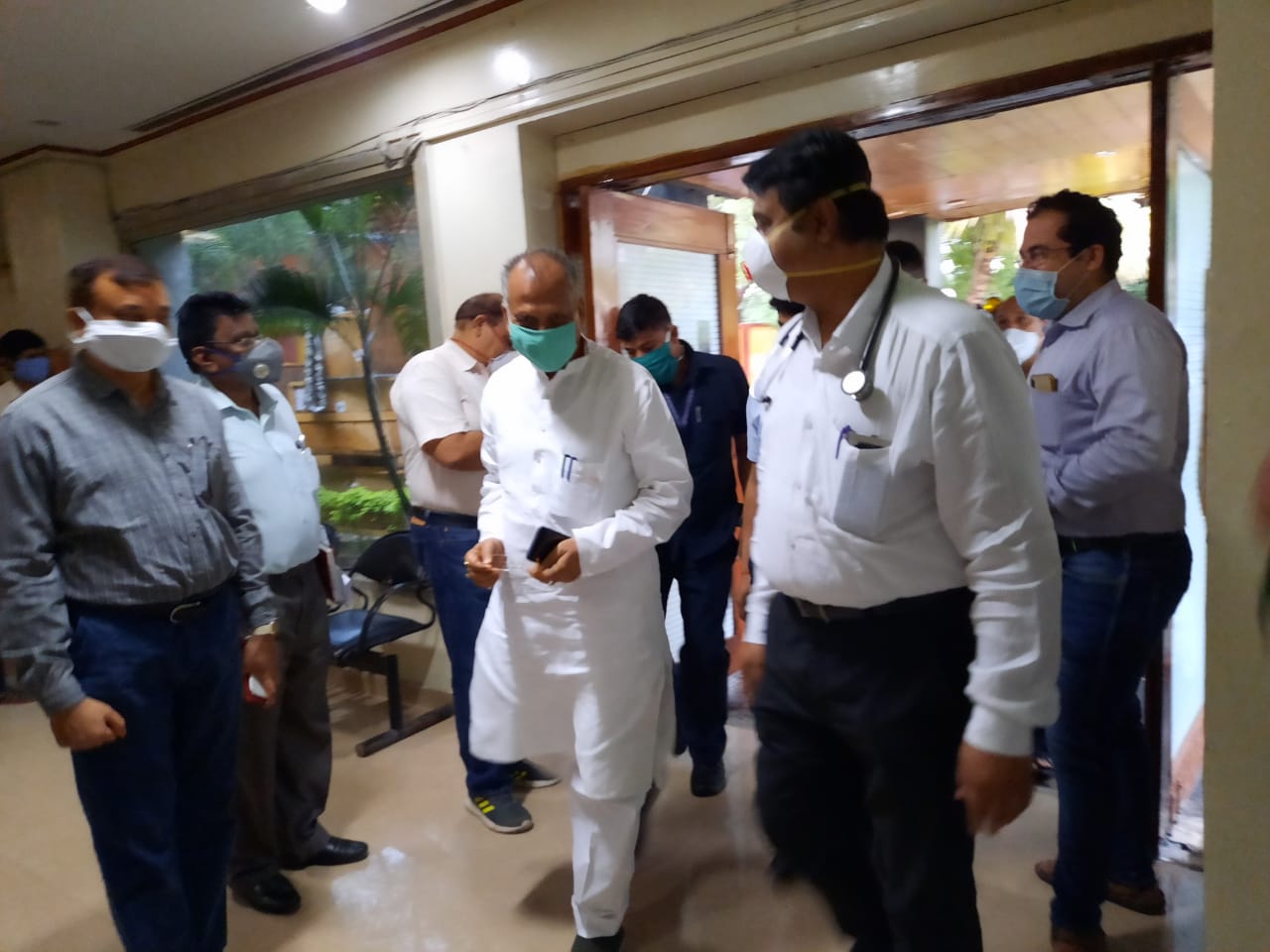 Tamradhwaj Sahu inspected Mekahara Hospital