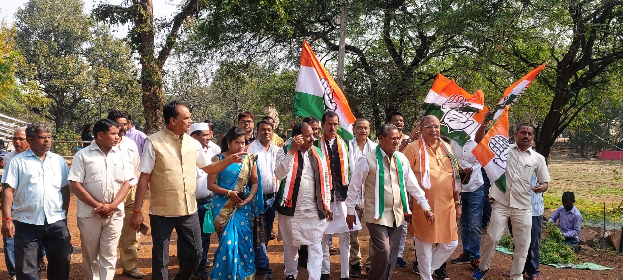 Congress undertook public awareness march against agricultural laws in dharsiwa of raipur