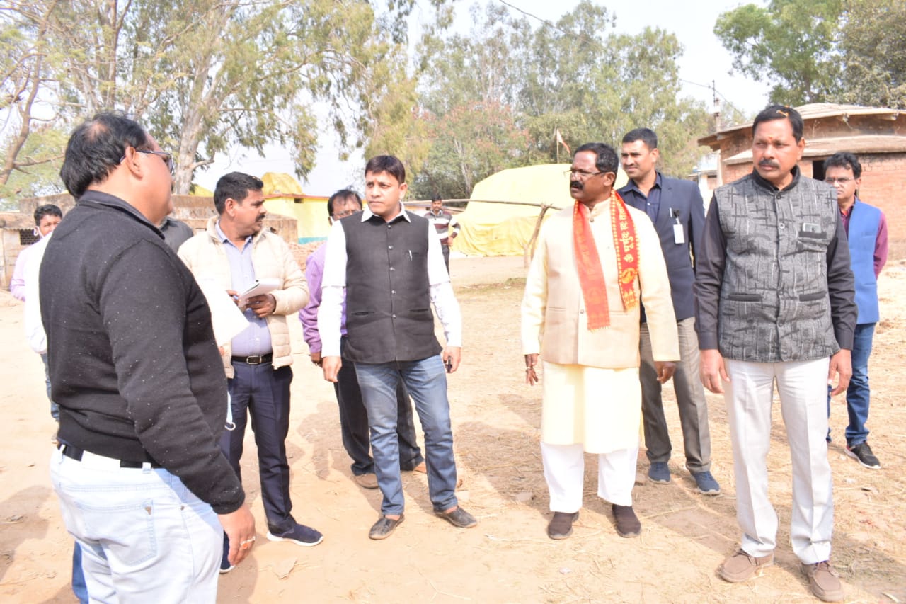 Minister Amarjeet Bhagat inspected National Highway 43