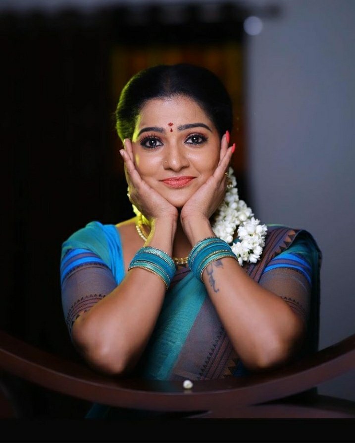 Tamil TV Actress VJChitra committed suicide