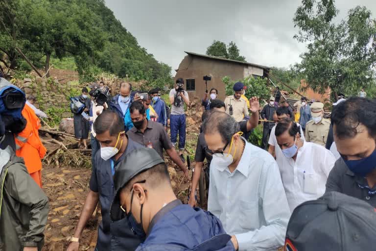 Heavy rain in maharashtra  flood in maharashtra  landslide in maharashtra  മഹാരാഷ്ട്രയിലെ മണ്ണിടിച്ചിൽ  മഹാരാഷ്ട്രയിലെ മഴക്കെടുതി  മഹാരാഷ്ട്രയിലെ വെള്ളപ്പൊക്കം