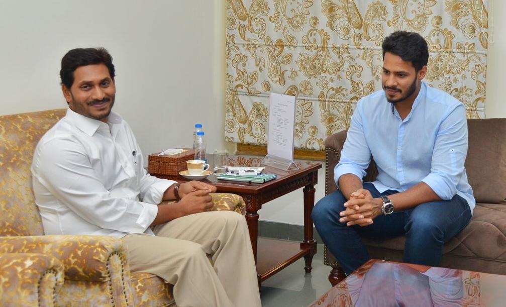 Nikhil Gowda met Andhra Pradesh Chief Minister