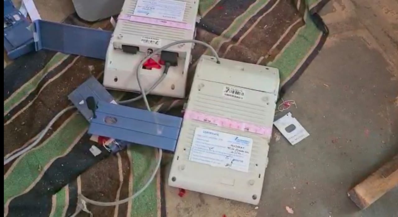 Reports of EVM glitches in Gujarat local polls