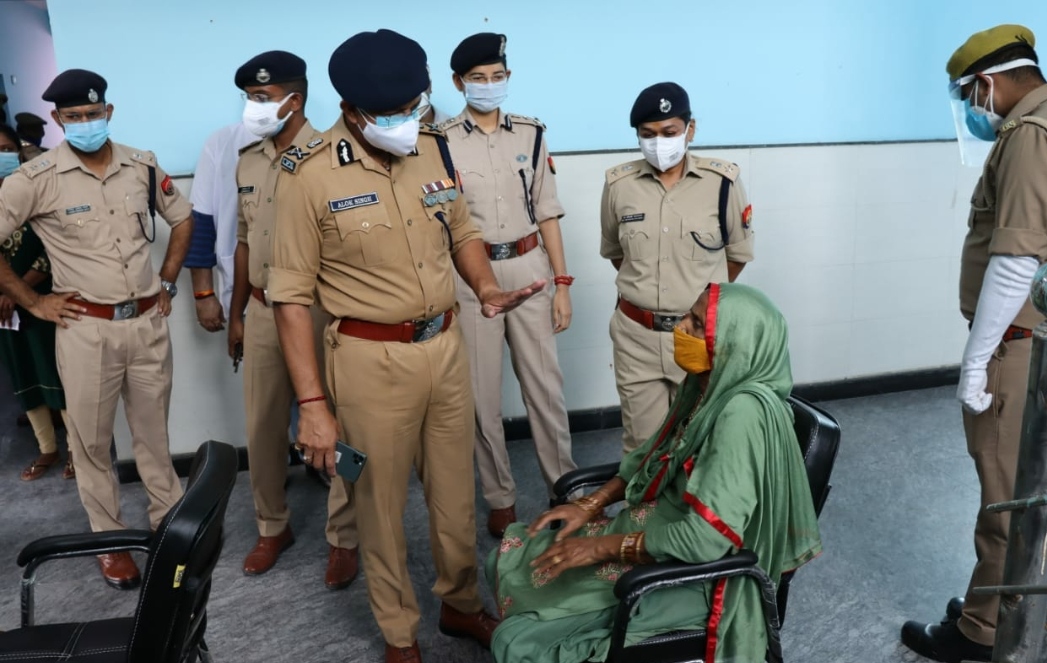 Vaccination center open for  police family in Greater noida