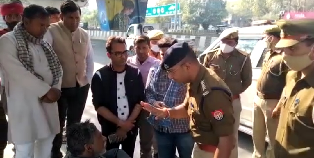 Noida Police was sent to non-district for polling police officers took over command