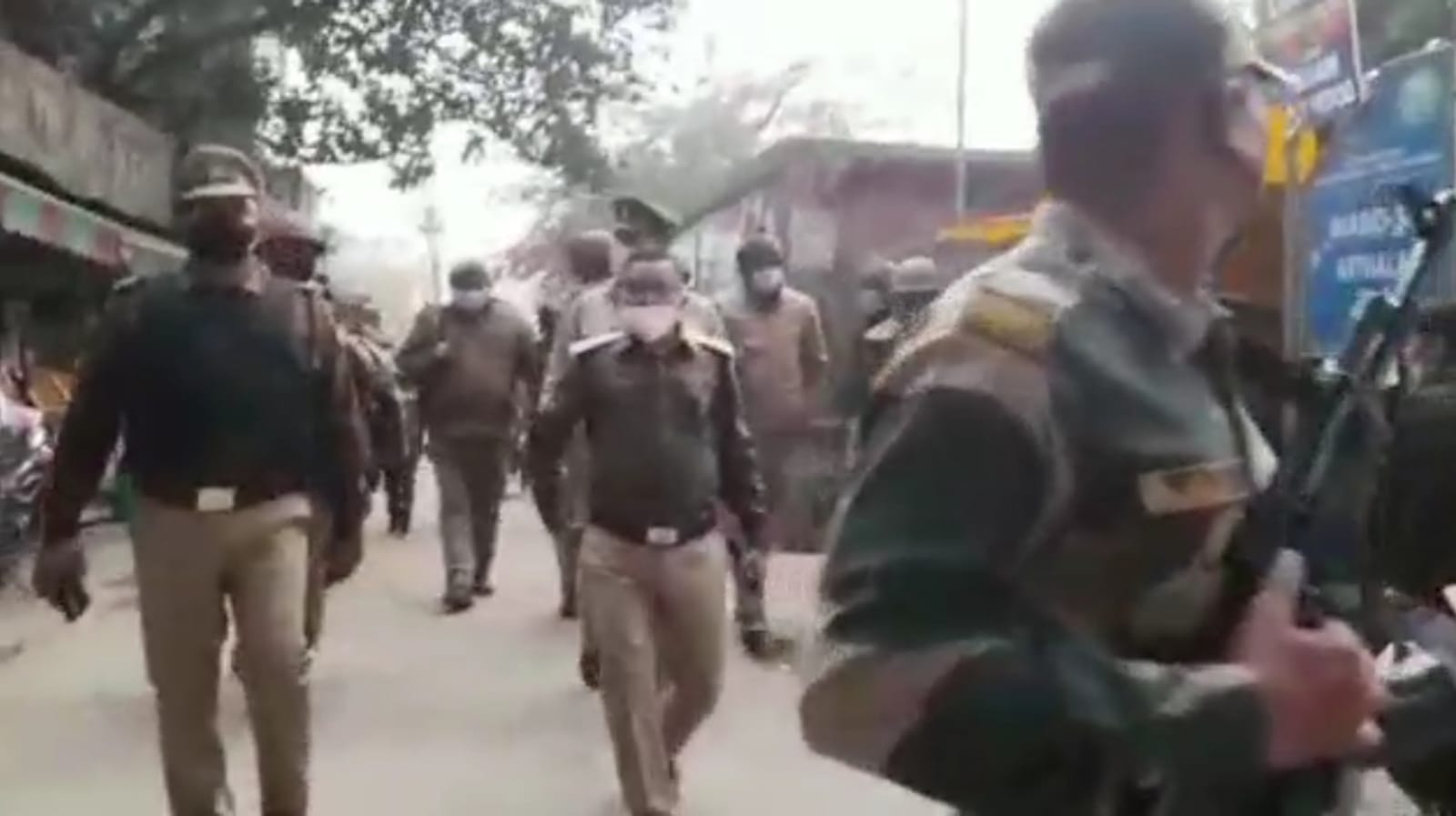 paramilitary-force-in-sensitive-areas-before-nomination-in-ghaziabad