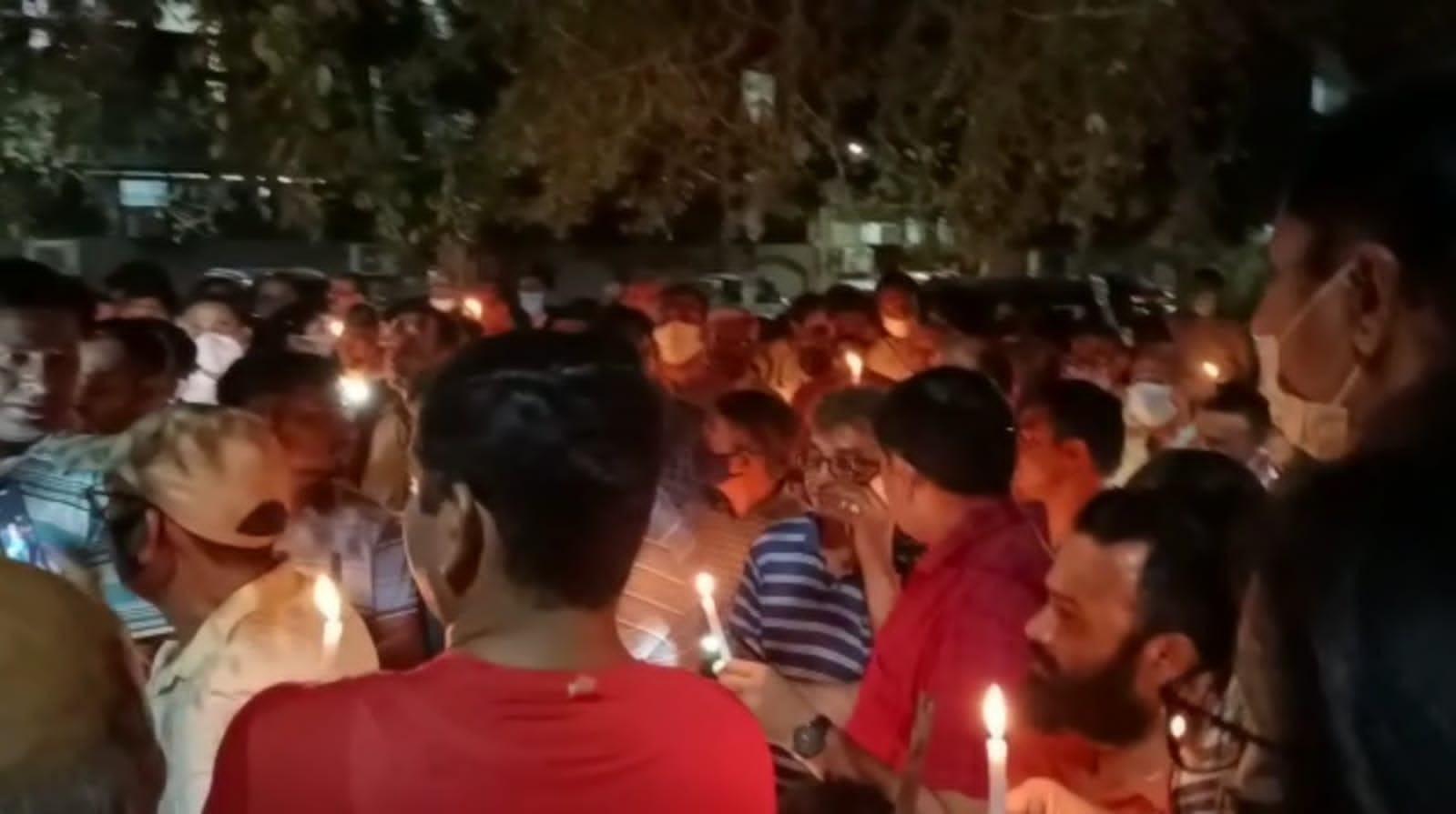 Candle march in Ghaziabad demanding to catch killers of innocent