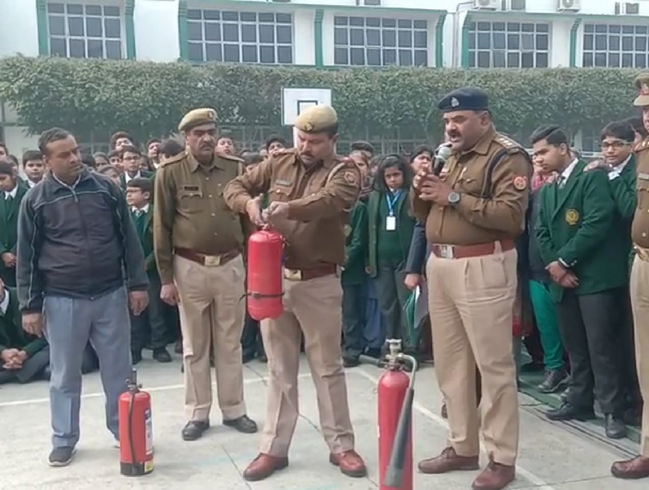 Fire brigade team makes students aware through mock drill at Nehru World School in Ghaziabad