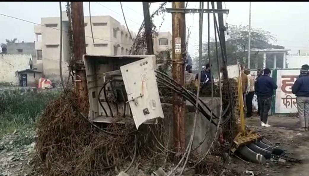 Wires in transformer stolen in Uttar Pradesh