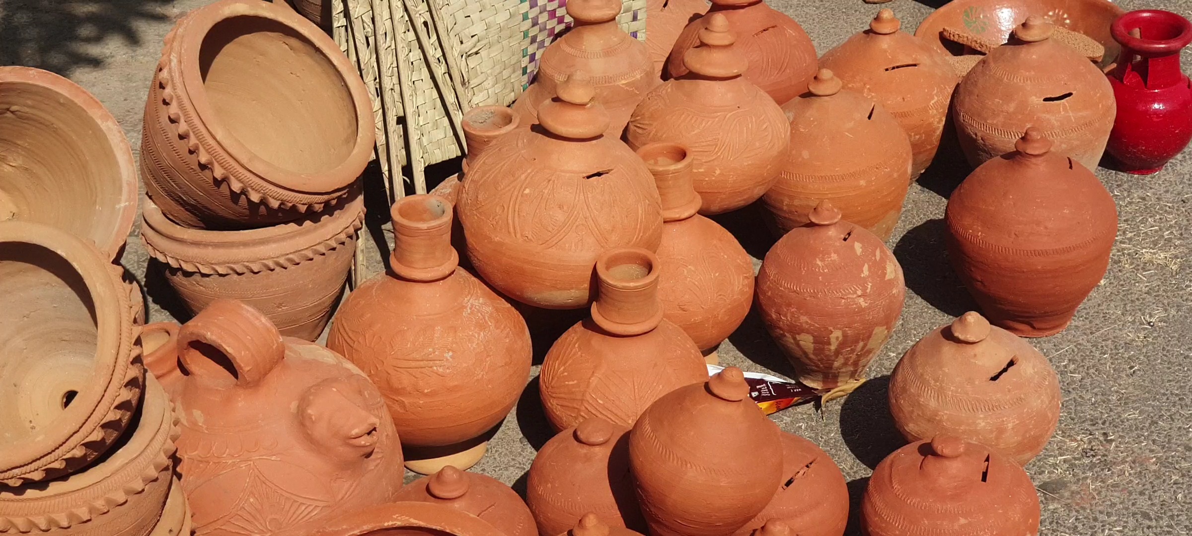 corona affects  clay pot sellers in ghaziabad