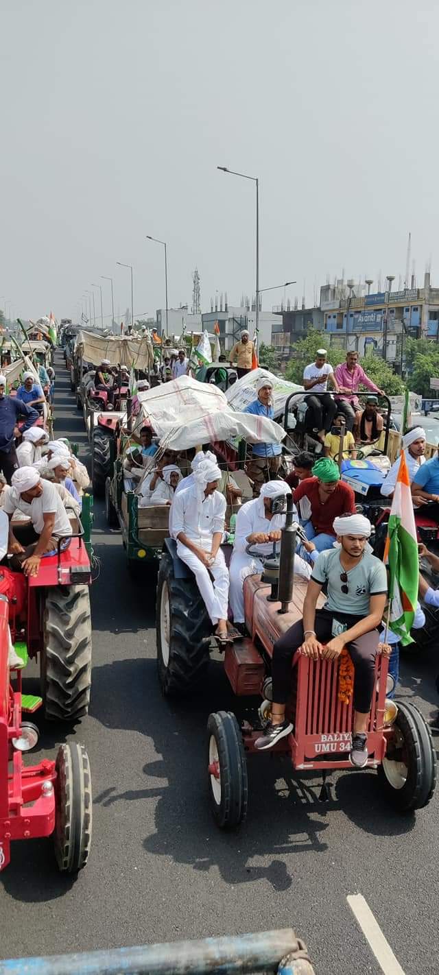 Tractor march start from saharanpur will reach Ghazipur border at 3 PM