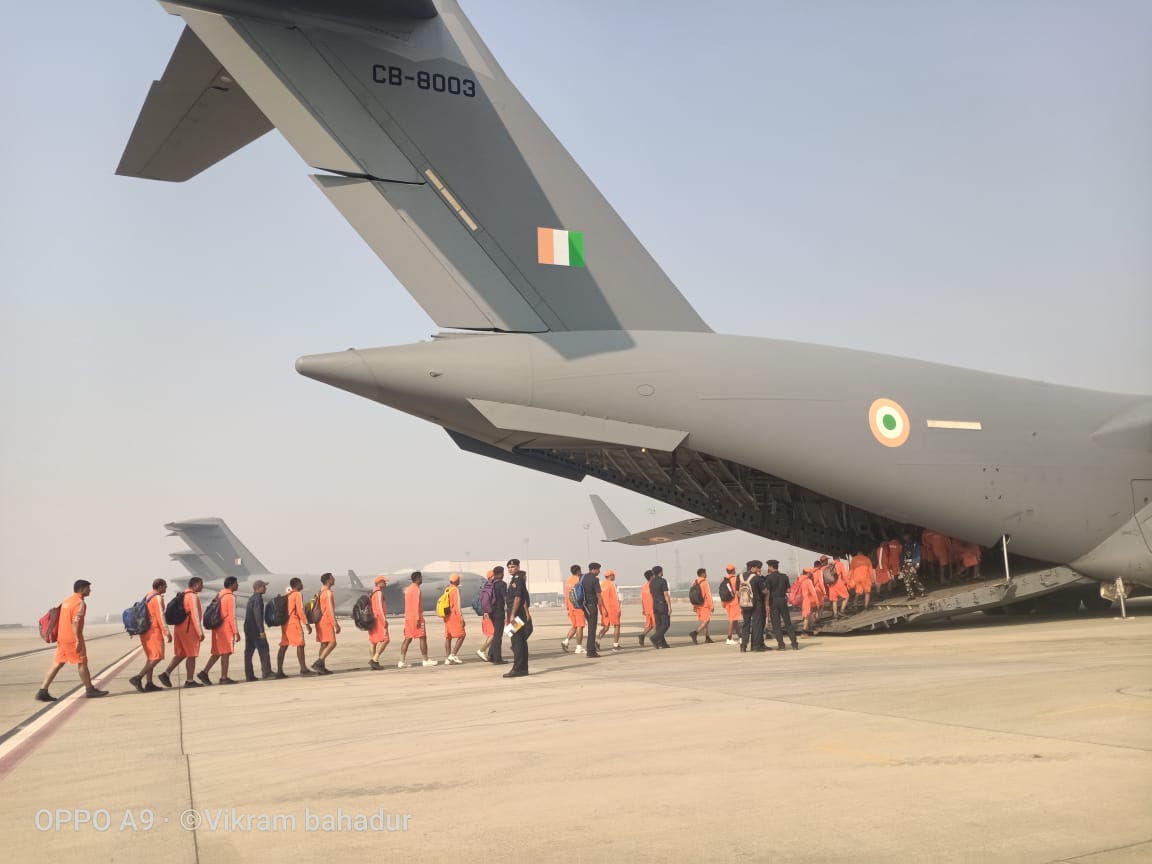 NDRF rescue team airlifted to Gujarat by Air Force aircraft in threat of hurricane