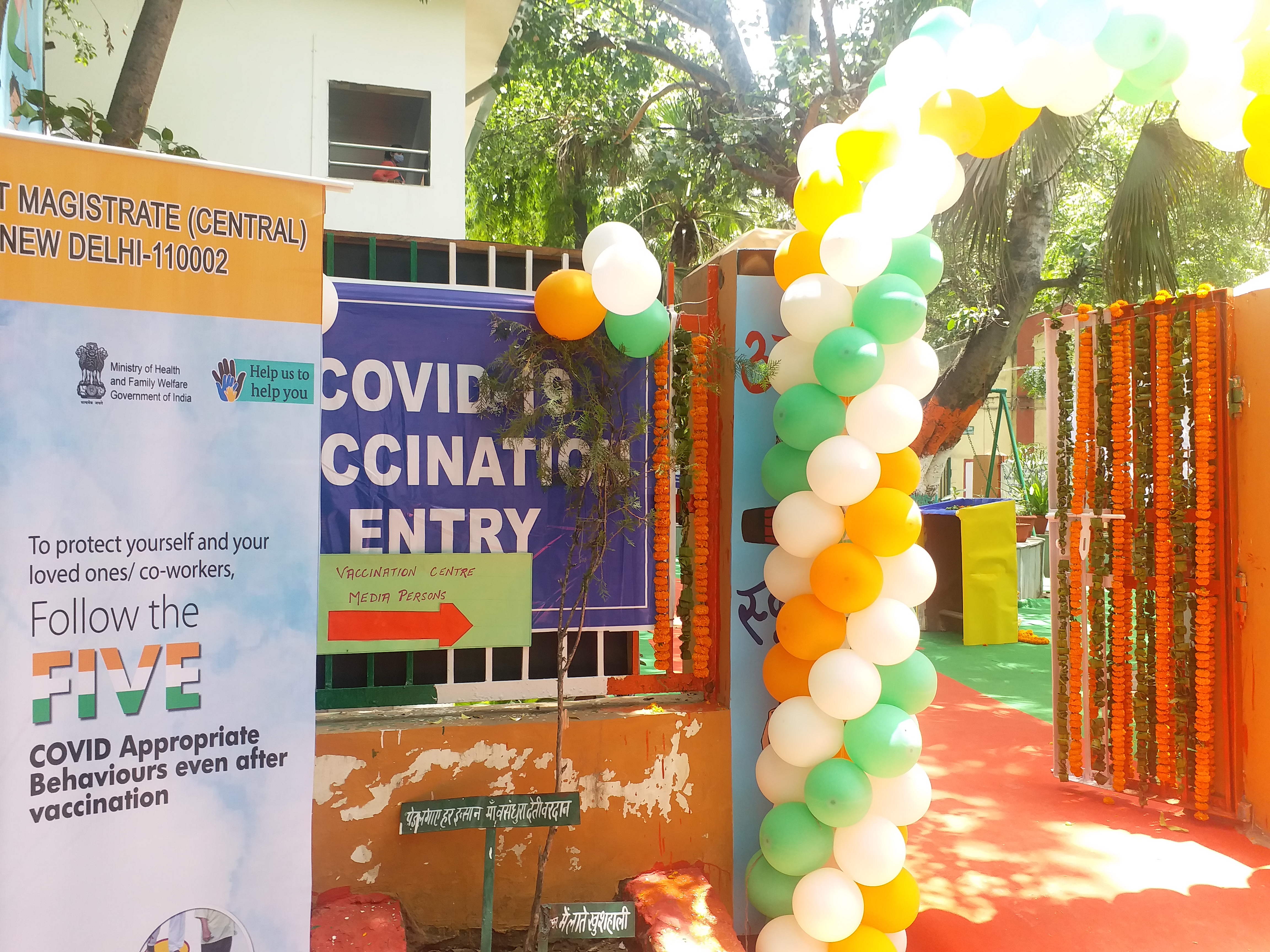 ck-kejriwal-inaugrates-dedicated-vaccination-center-for-media-person