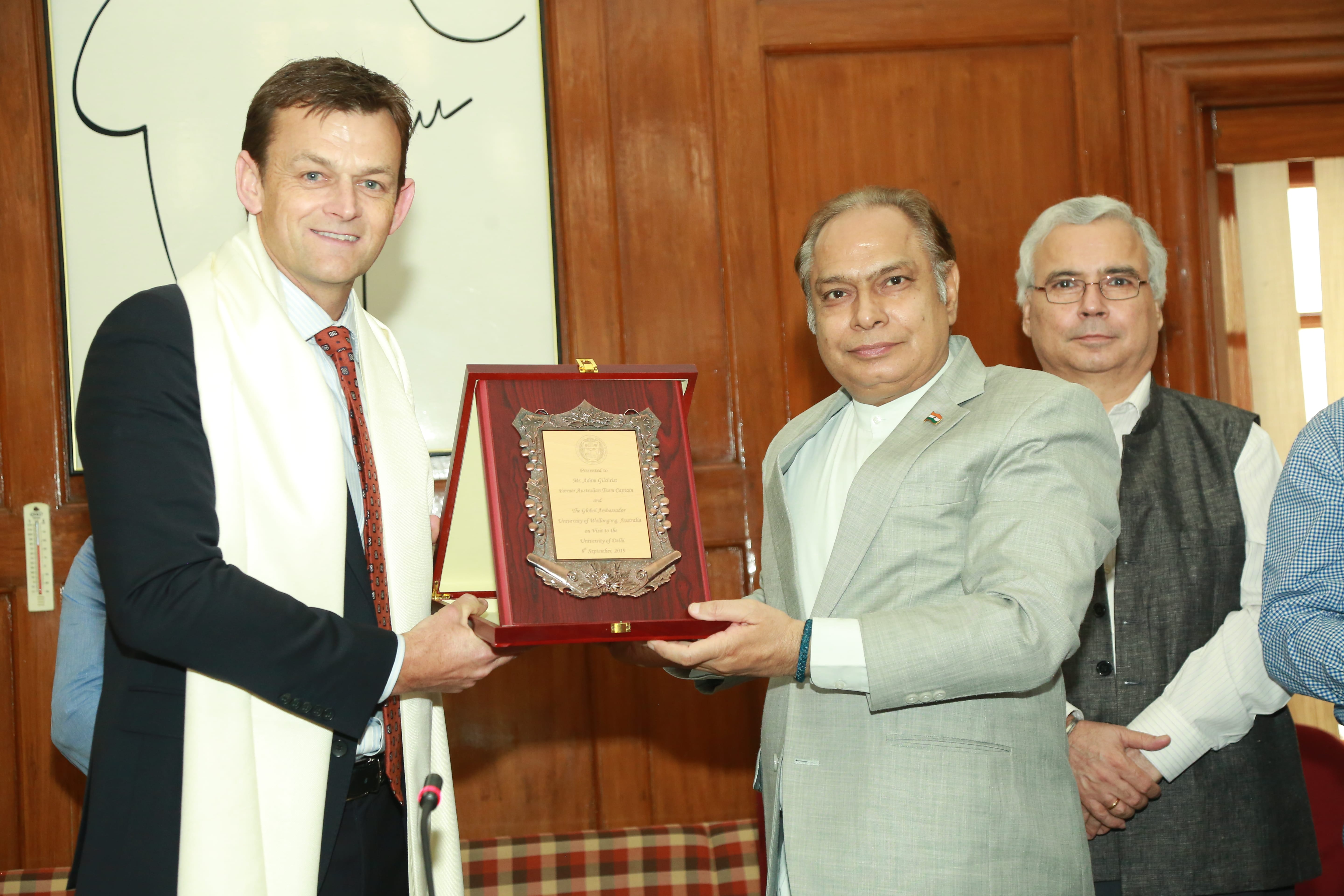 Australia delegation from Wollongong University with adam gilchrist reached DU